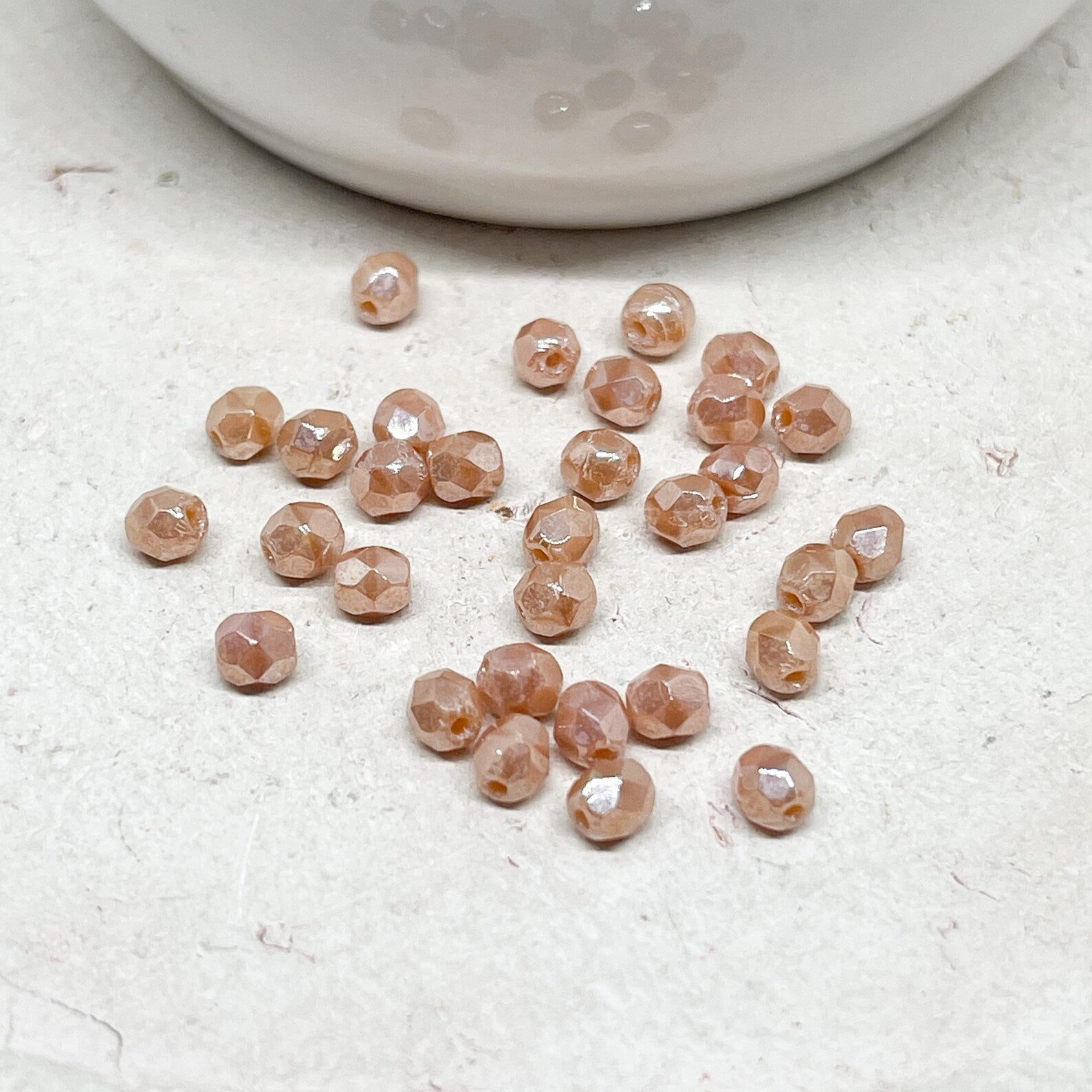 Böhmische Glasschliffperlen 4mm 100 St. Luster Pink Coral