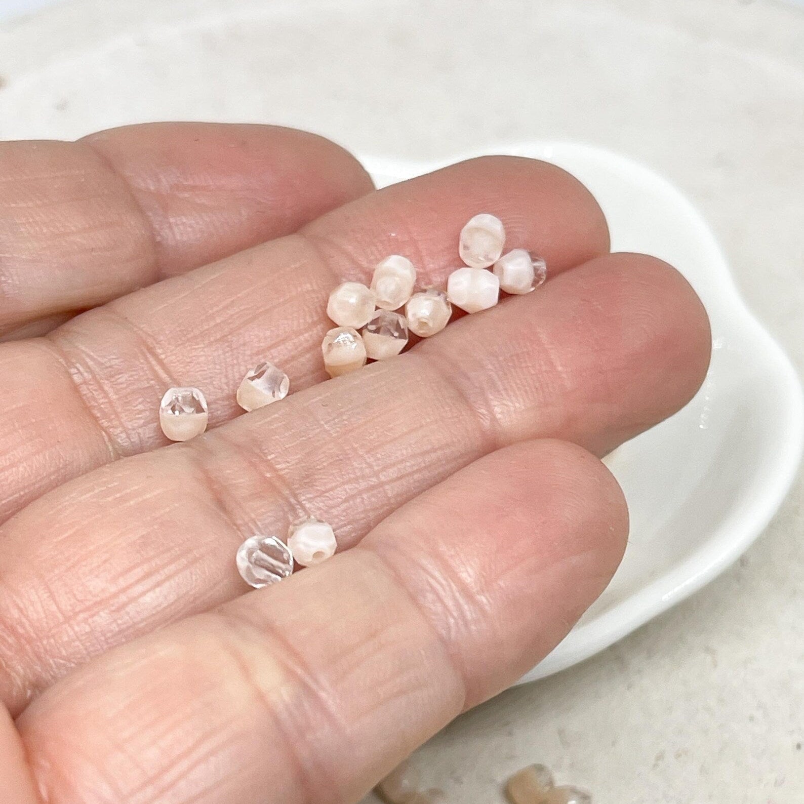 Böhmische Glasschliffperlen 4mm 100 St. Crystal Caramel