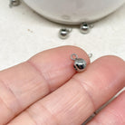 Anhängerschlaufen aus Edelstahl, zur Befestigung von Anhängern an Ketten oder Bändern.