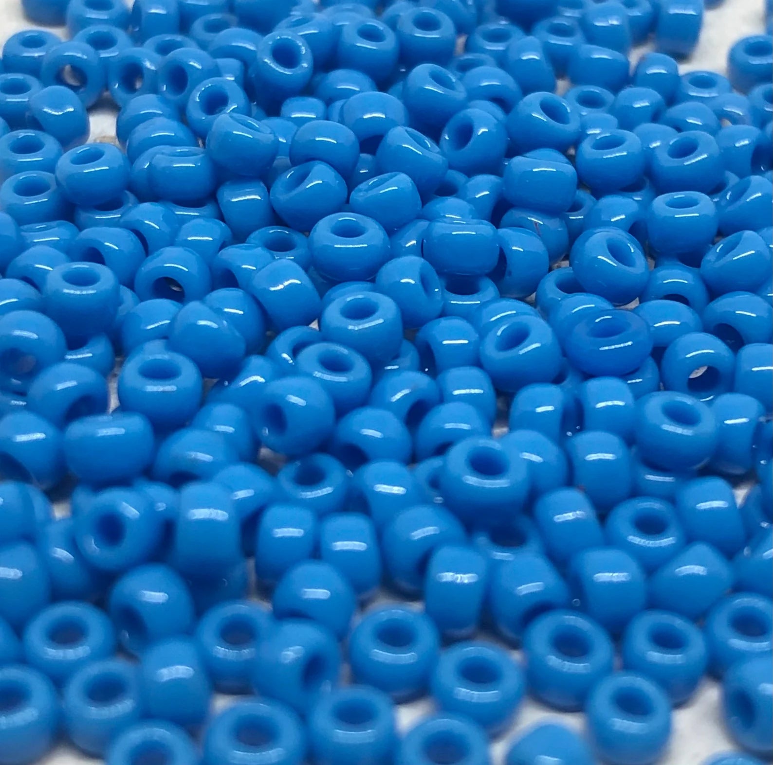 TOHO Beads Perlen Rocaille 10g Nr. 43D Opaque Cornflower