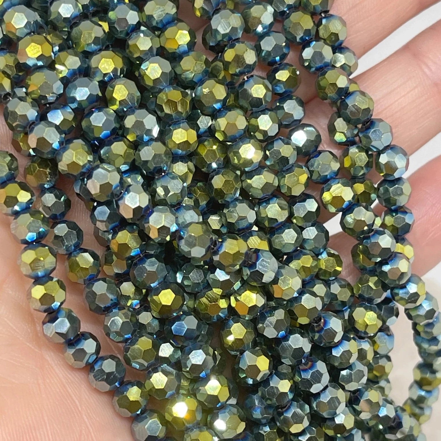Kristallperlen 6mm Grün Irisieren