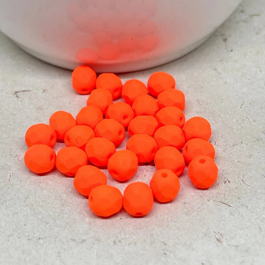 Böhmische Glasschliffperlen 50 St. 6mm Neon Orange