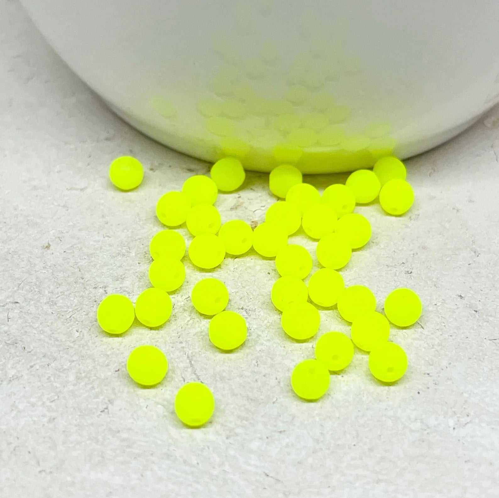Böhmische Glasschliffperlen 4mm Neon Gelb 100 St.