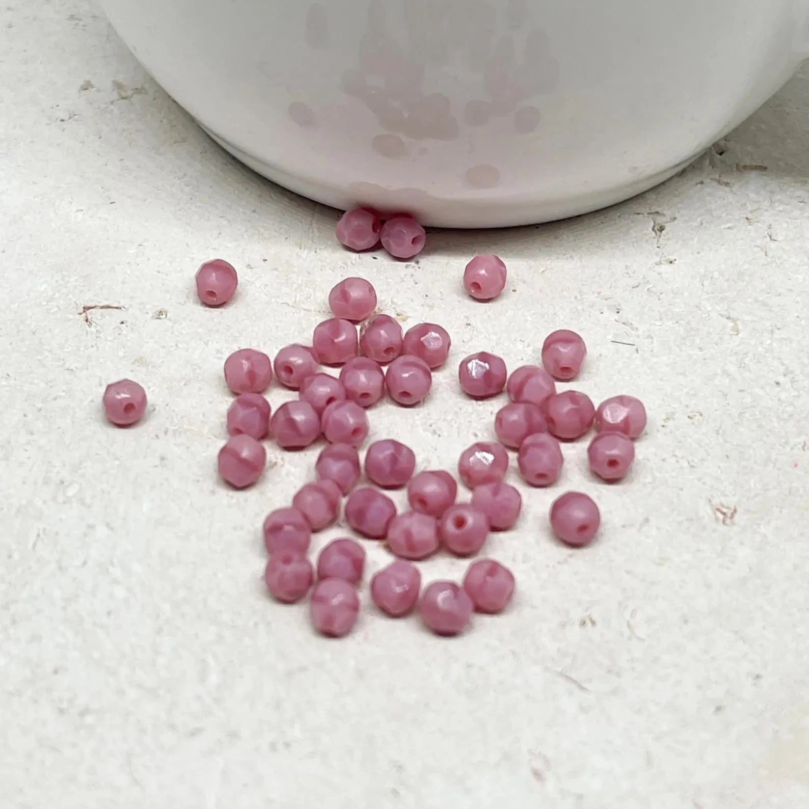 Böhmische Glasschliffperlen 4mm 100 St. Pink Coral