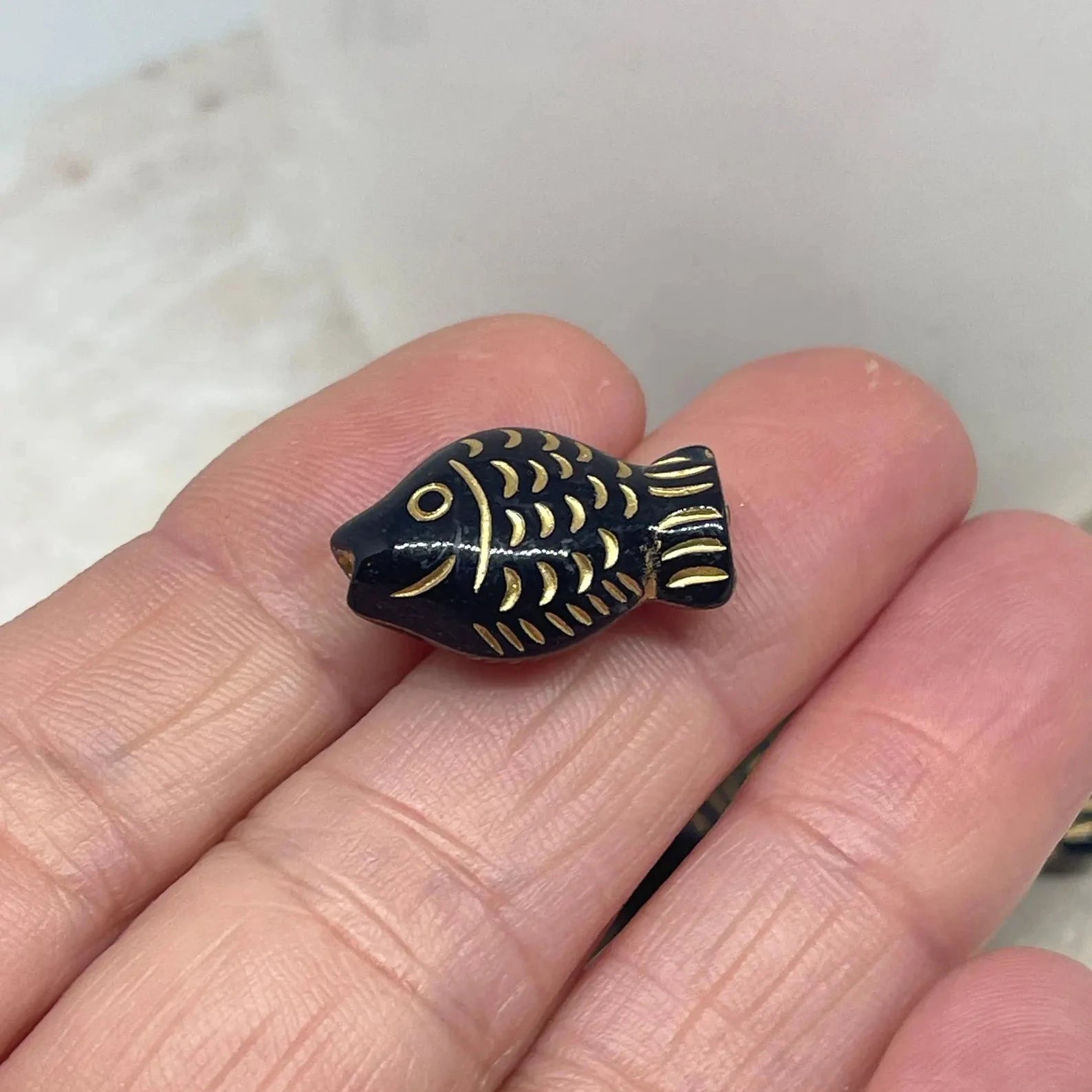 Acrylperlen Fisch - Schwarz 20 St.