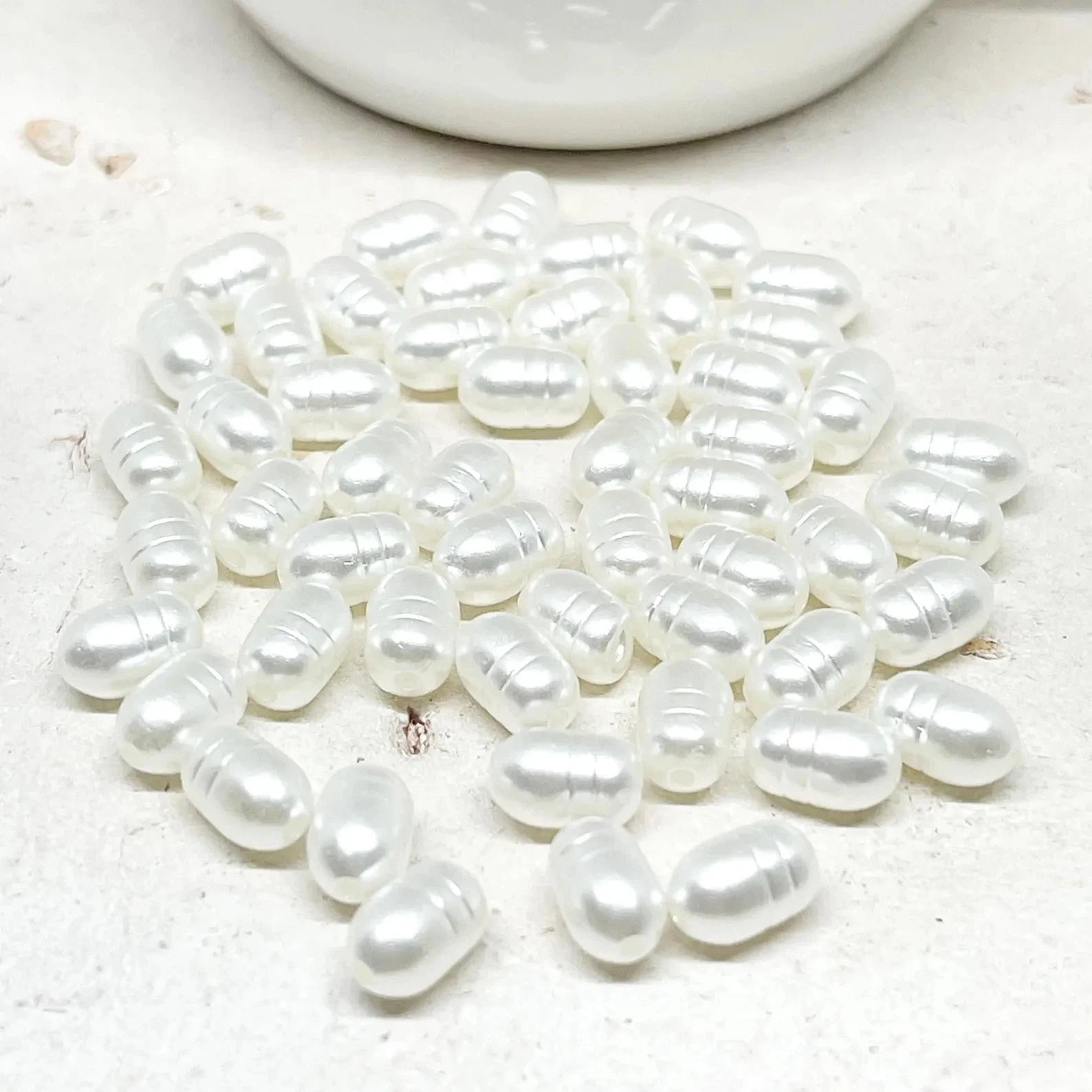 Acryl Perlen Oval Weiß 50 St.