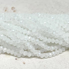 Glasschliffperlen 4mm - Milchig Weiß mit AB Schimmer