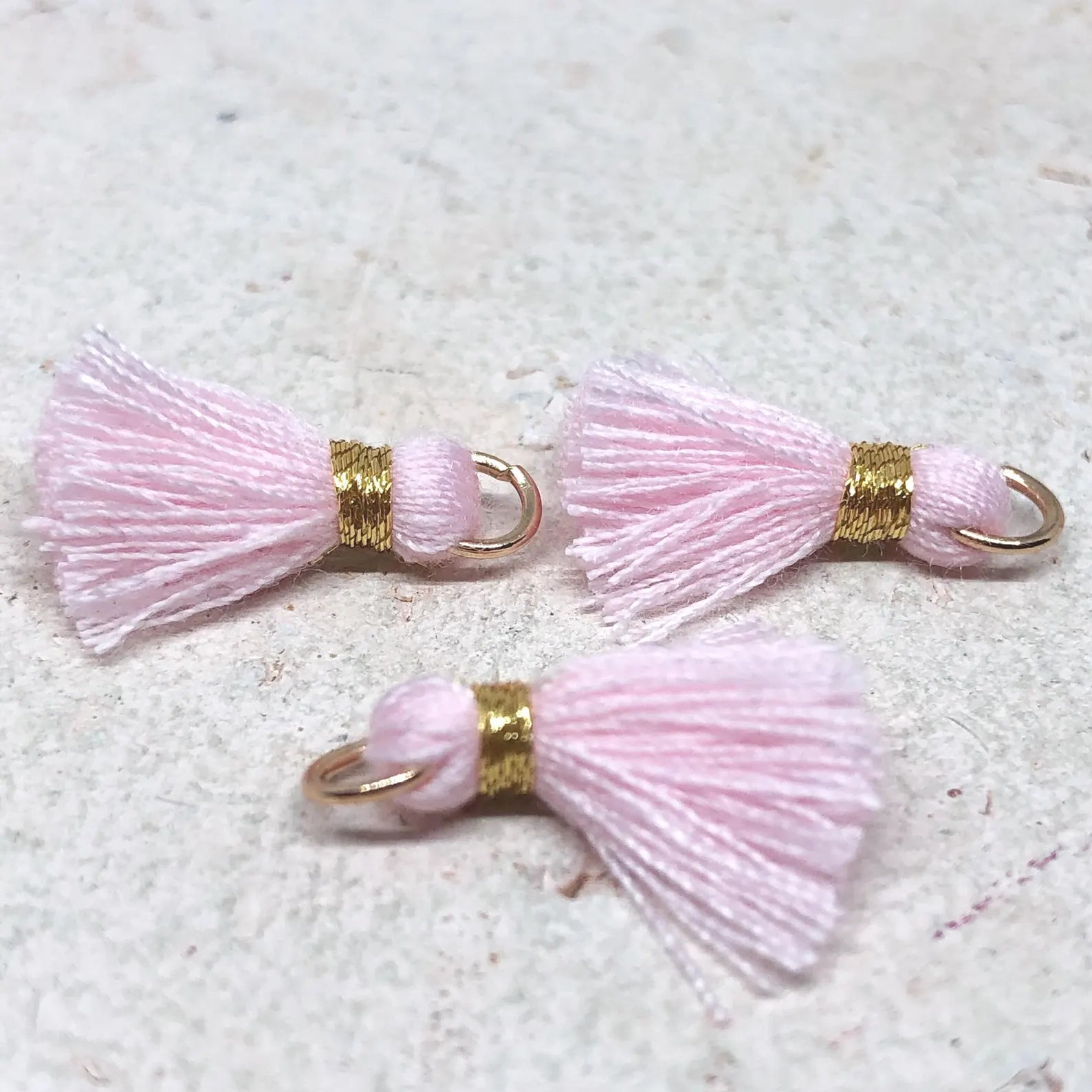 Quaste Anhänger 3 St. - Hellrosa