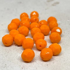 25 St. Böhmische Glasschliffperlen 8mm, Glasperlen Opak Orange