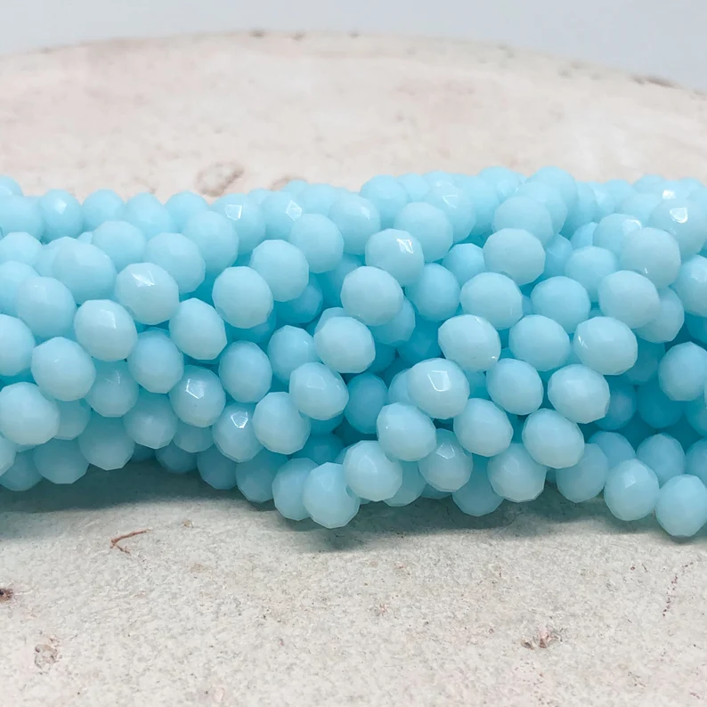 Glasschliffperlen Hell Blau Opak