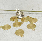 Messing Plättchen Anhänger, 5 St. filigrane vergoldete Plättchen Charm