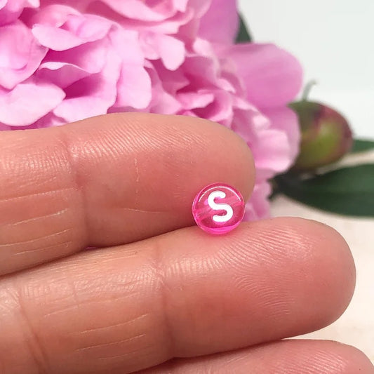 100 St. Buchstabenperlen Buchstaben 7mm - Pink
