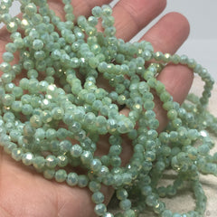 Kristallperlen 4mm 90 St., Lindgrün Perlen, Facettierte Perlen, Grüne Glasperlen 4mm