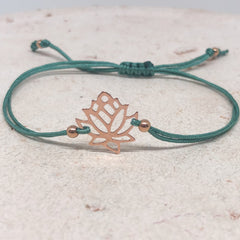 Armband mit  Lotus Blume aus 925 Sterling Silber