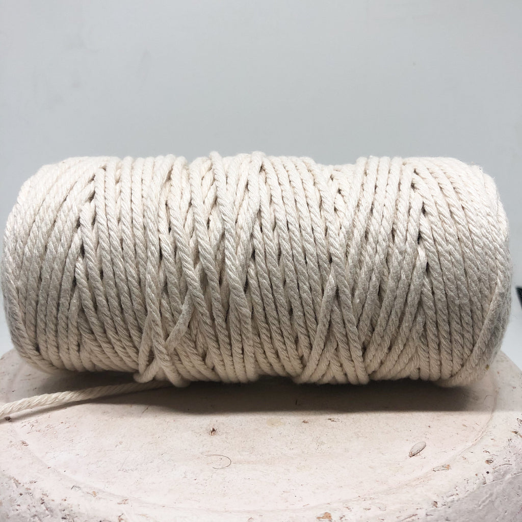 Macrameeband 3mm Baumwolle gedreht 10m Creméweiss